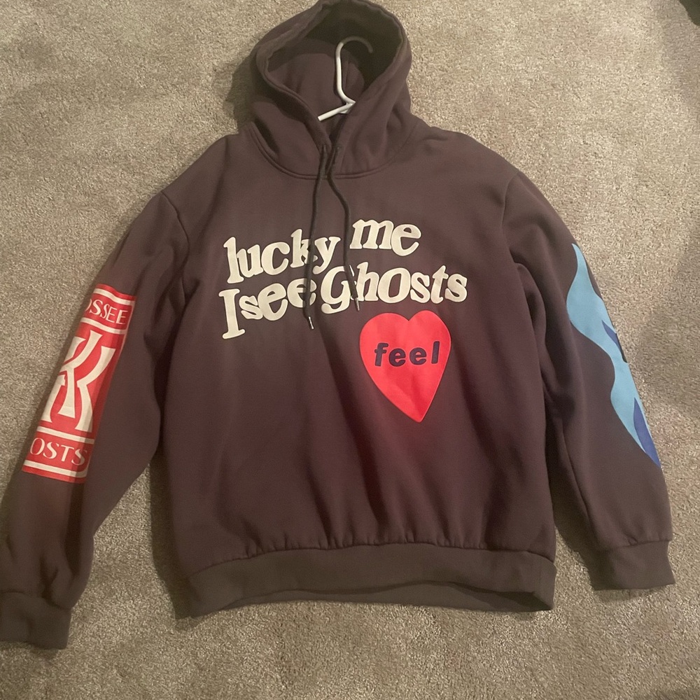 Lucky me I see ghosts hoodie size L